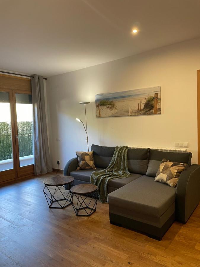 Precioso Calido Apartamento En Sort Con Terraza Lägenhet Exteriör bild